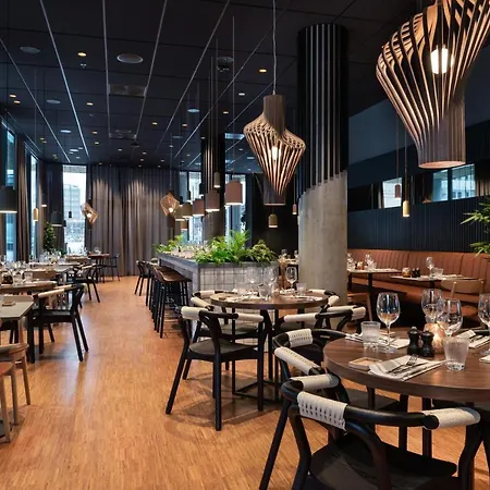 Quality River Station Hotel 3*